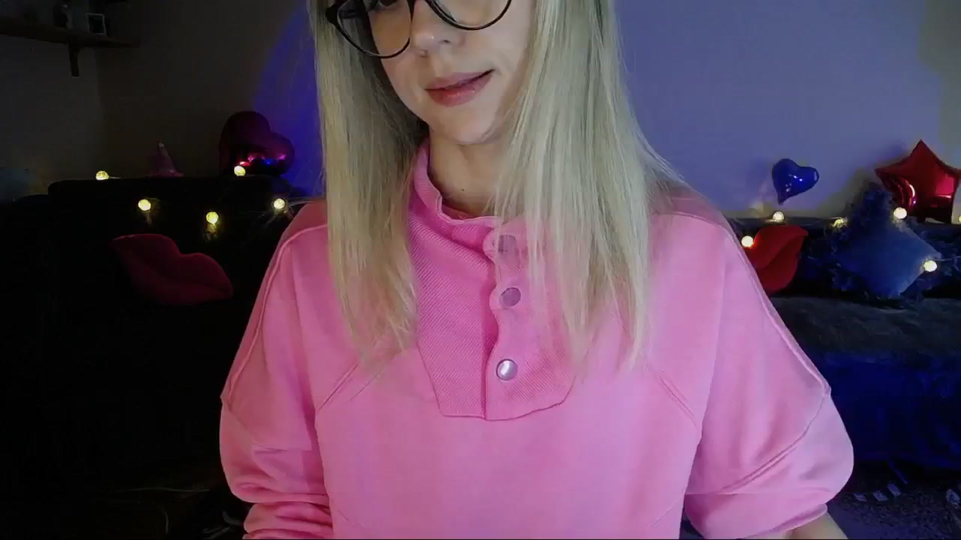 Gallery image thumbnail from Sunshine_alis's myfreecams stream on, 04/01/2025, 15:09 image 14 of 20