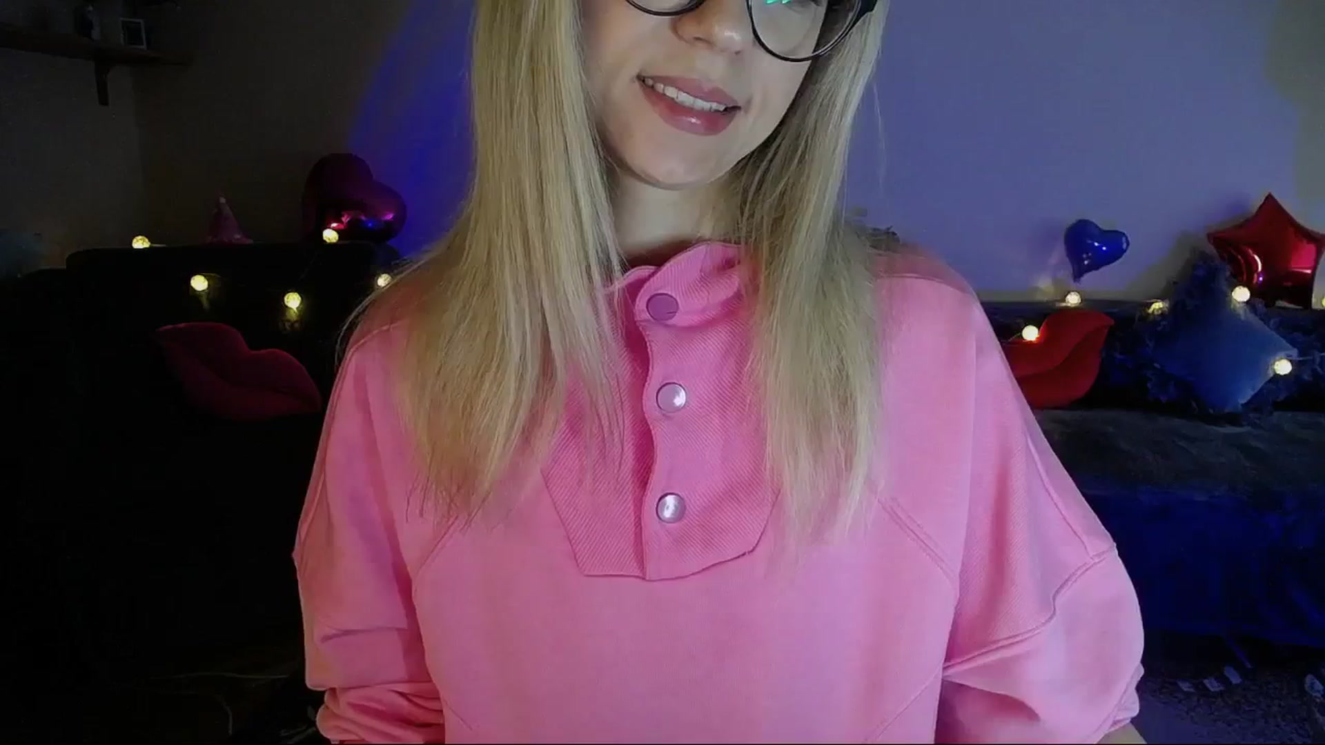 Gallery image thumbnail from Sunshine_alis's myfreecams stream on, 04/01/2025, 15:09 image 10 of 20