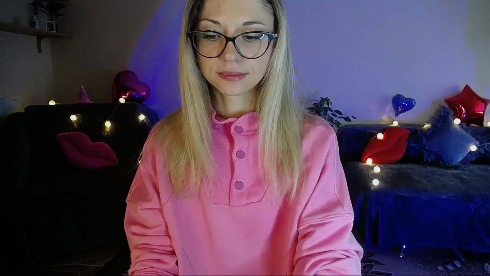 Gallery image thumbnail from Sunshine_alis's myfreecams stream on, 04/01/2025, 15:09 image 1 of 20