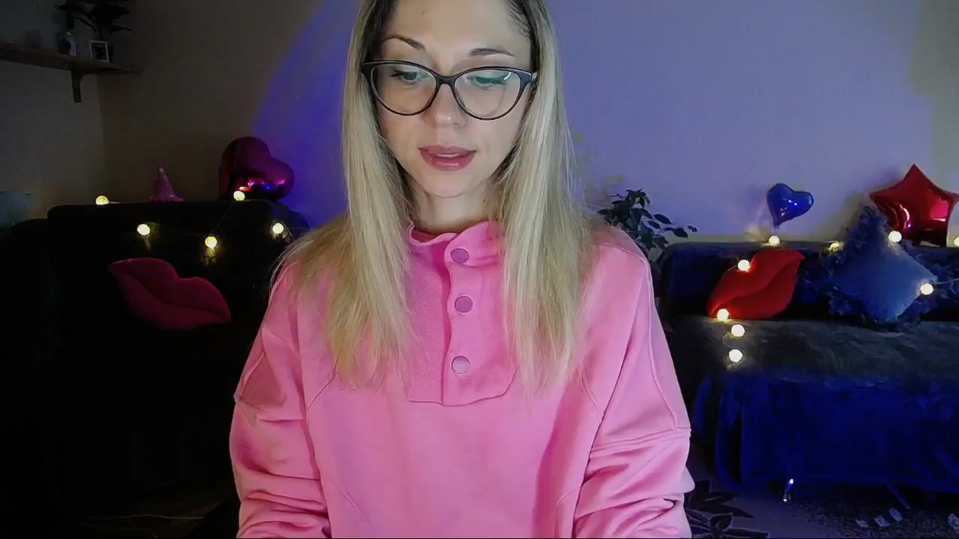 Gallery image thumbnail from Sunshine_alis's myfreecams stream on, 04/01/2025, 15:09 image 3 of 20