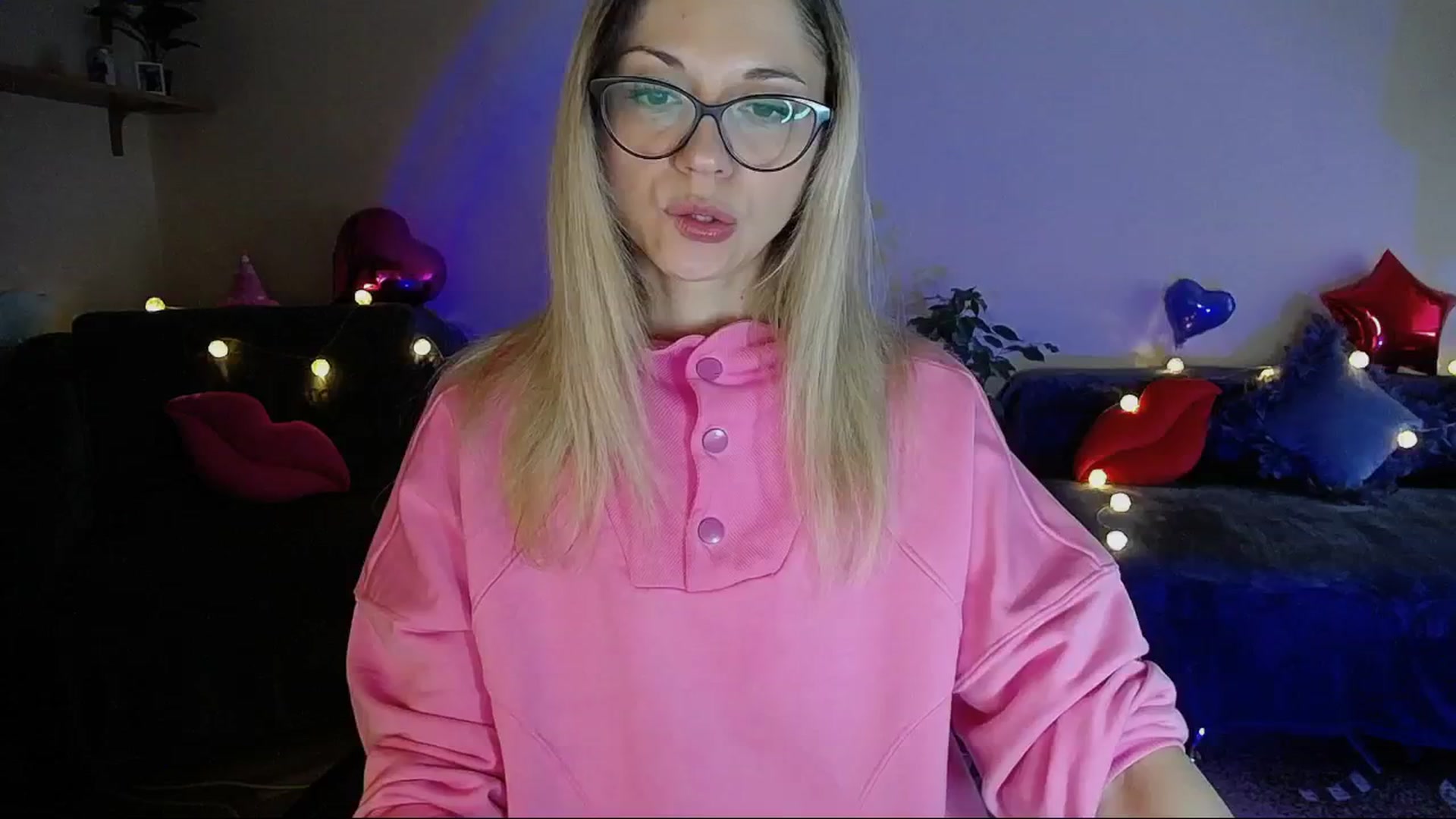 Gallery image thumbnail from Sunshine_alis's myfreecams stream on, 04/01/2025, 15:09 image 4 of 20