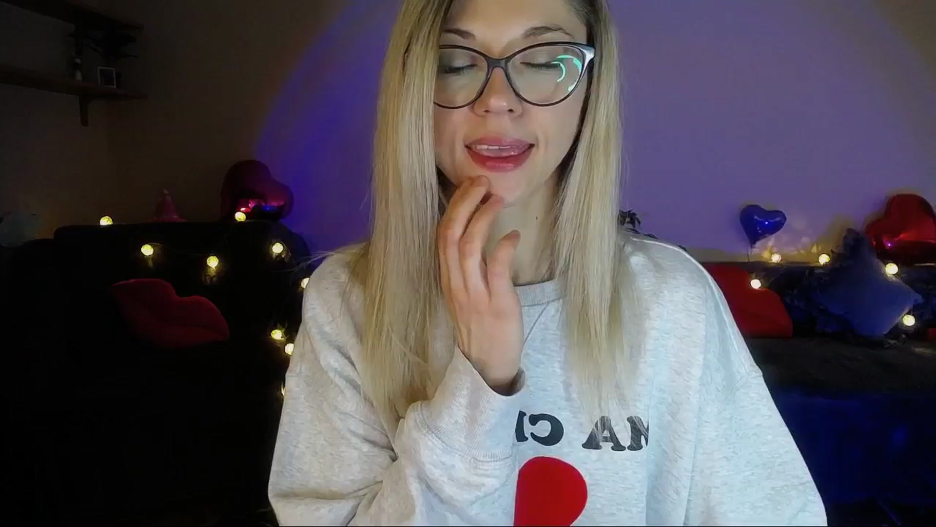 Gallery image thumbnail from Sunshine_alis's myfreecams stream on, 04/02/2025, 15:56 image 1 of 20