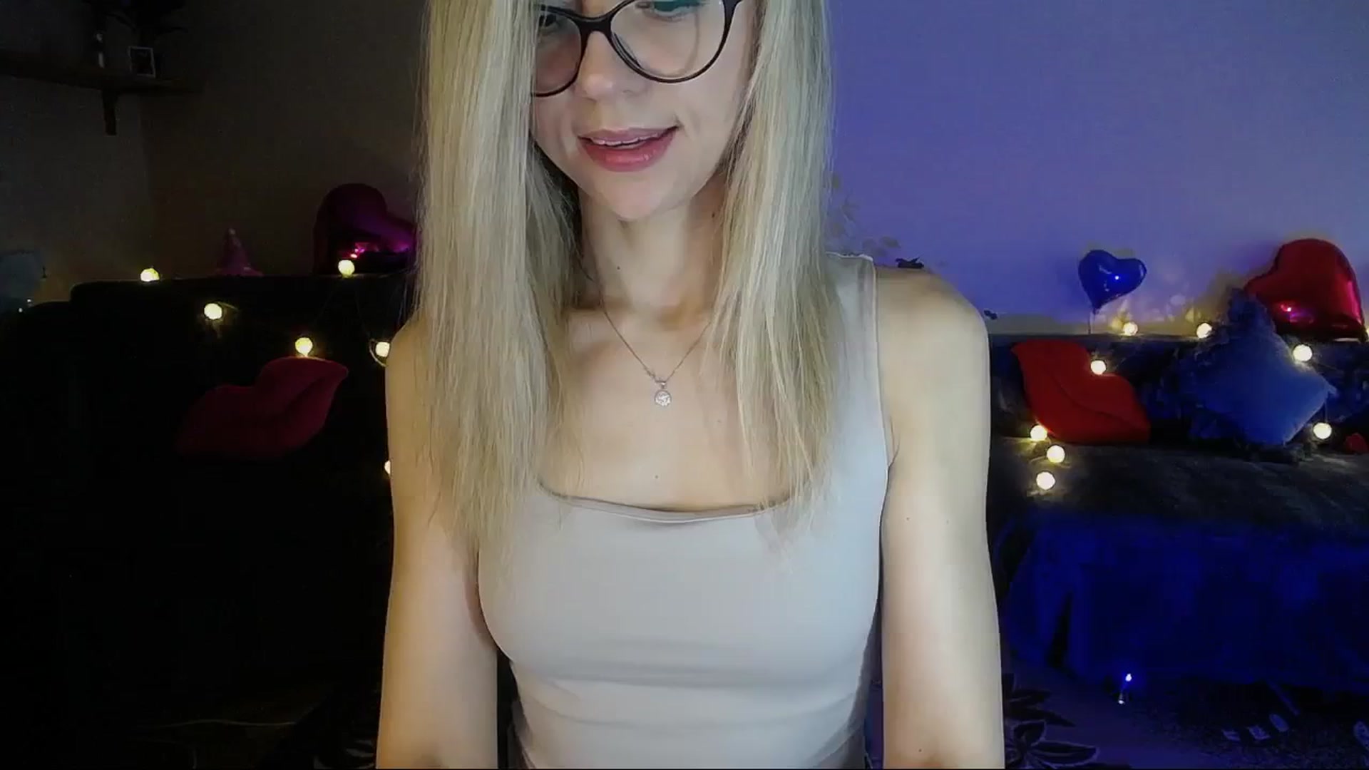 Gallery image thumbnail from Sunshine_alis's myfreecams stream on, 04/05/2025, 13:43 image 14 of 20
