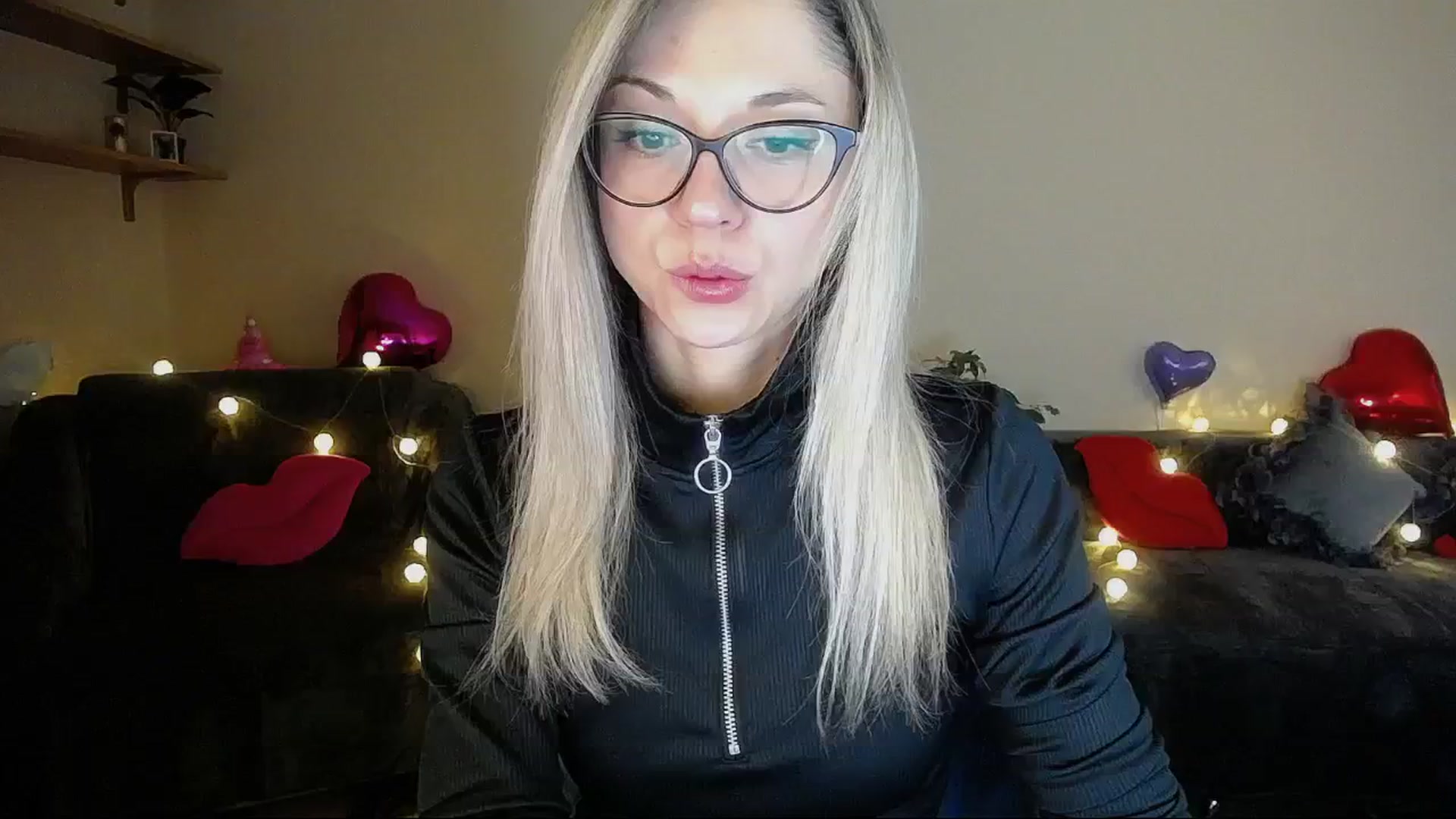 Gallery image thumbnail from Sunshine_alis's myfreecams stream on, 04/05/2025, 16:12 image 4 of 20