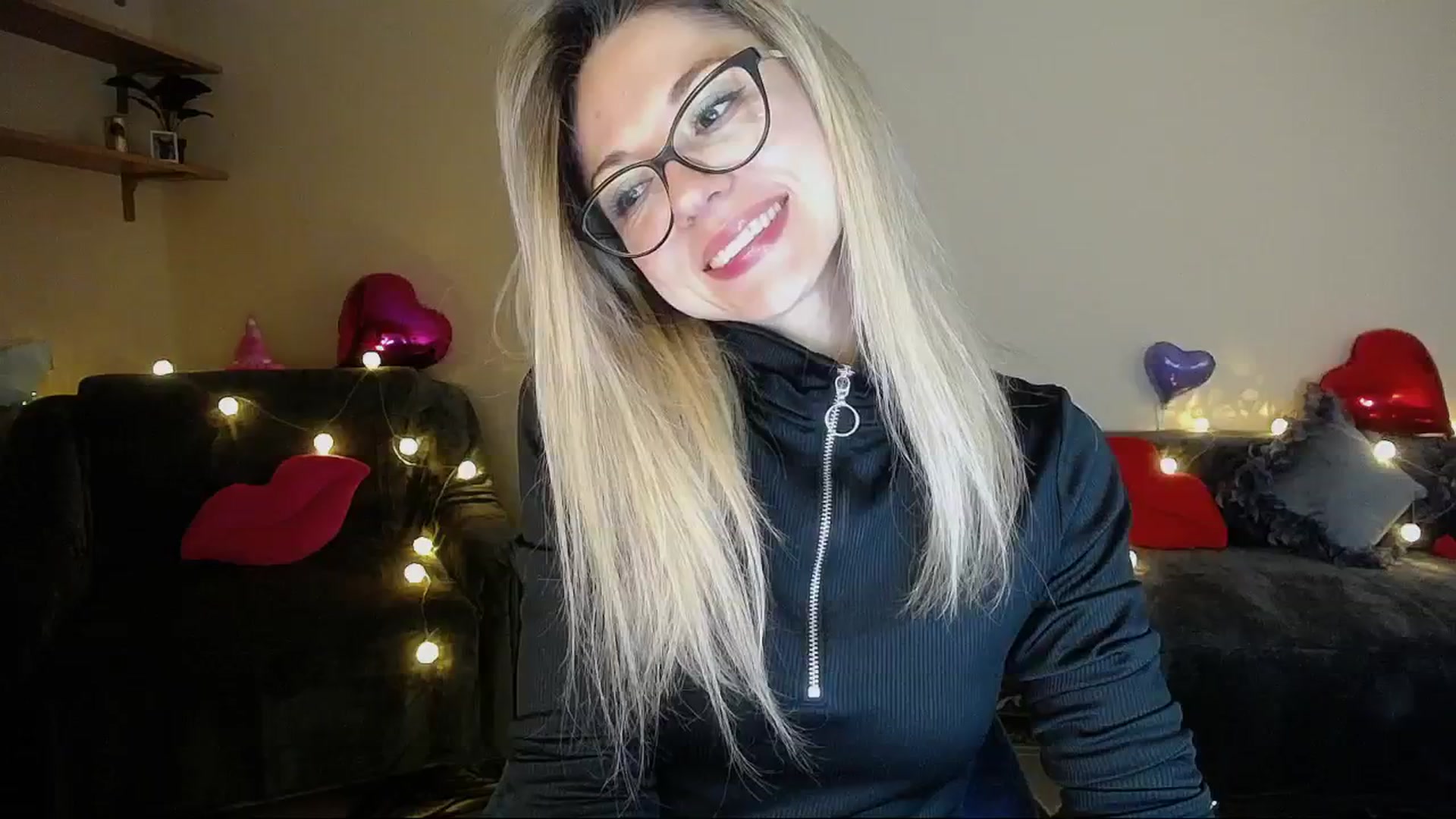 Gallery image thumbnail from Sunshine_alis's myfreecams stream on, 04/05/2025, 16:12 image 9 of 20