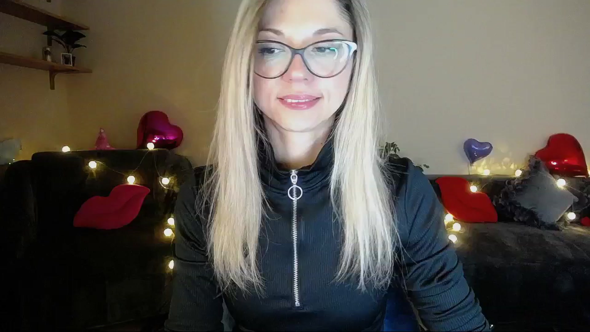 Gallery image thumbnail from Sunshine_alis's myfreecams stream on, 04/05/2025, 16:12 image 8 of 20