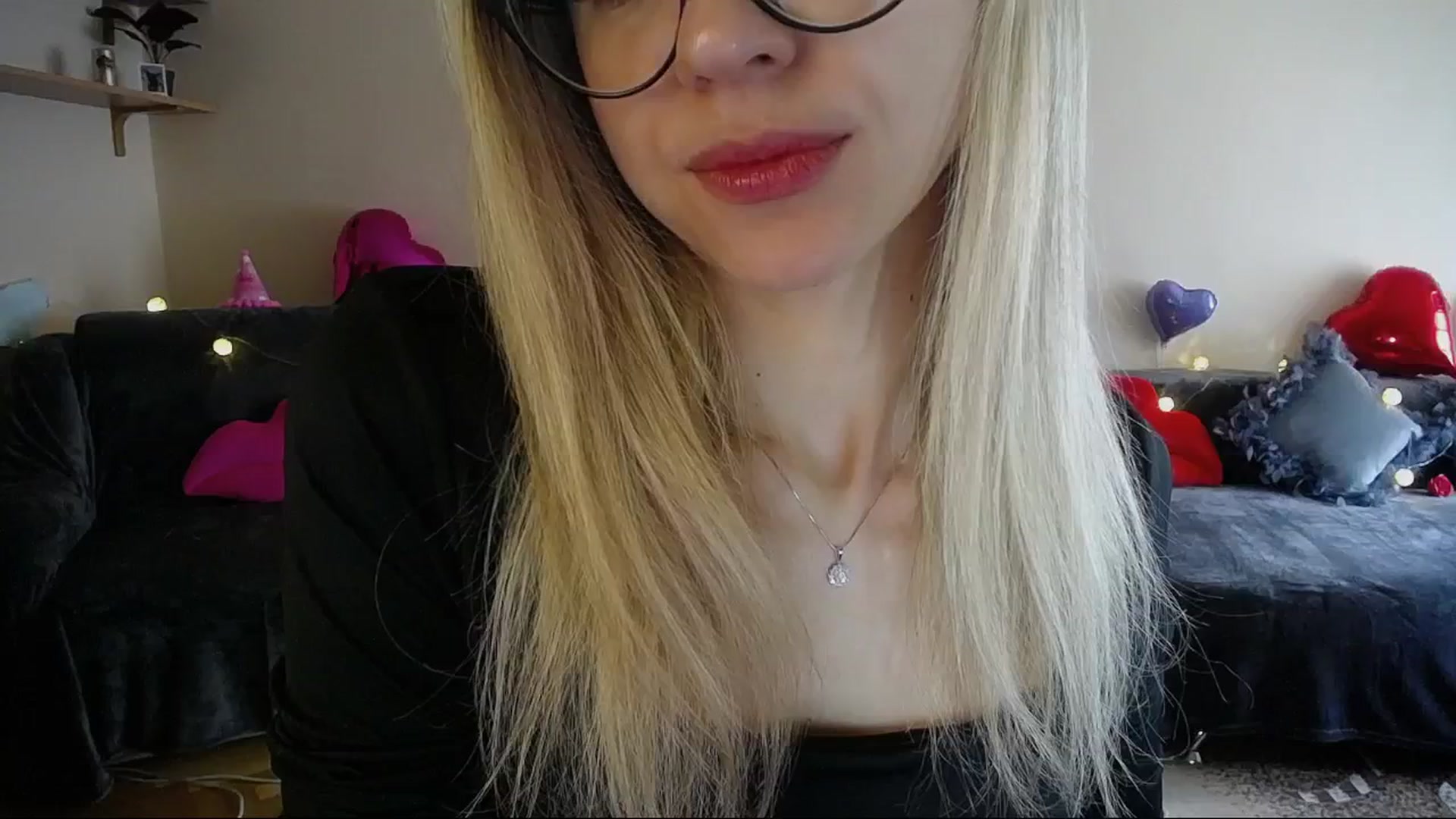 Gallery image thumbnail from Sunshine_alis's myfreecams stream on, 04/07/2025, 14:46 image 13 of 20