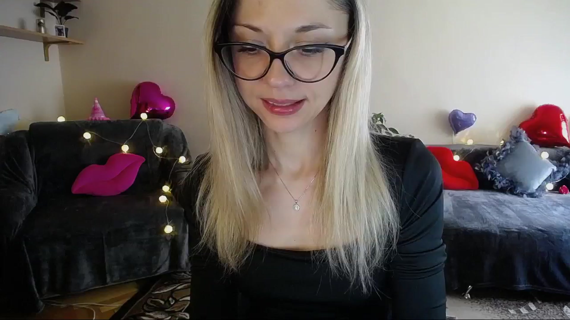 Gallery image thumbnail from Sunshine_alis's myfreecams stream on, 04/07/2025, 14:46 image 7 of 20