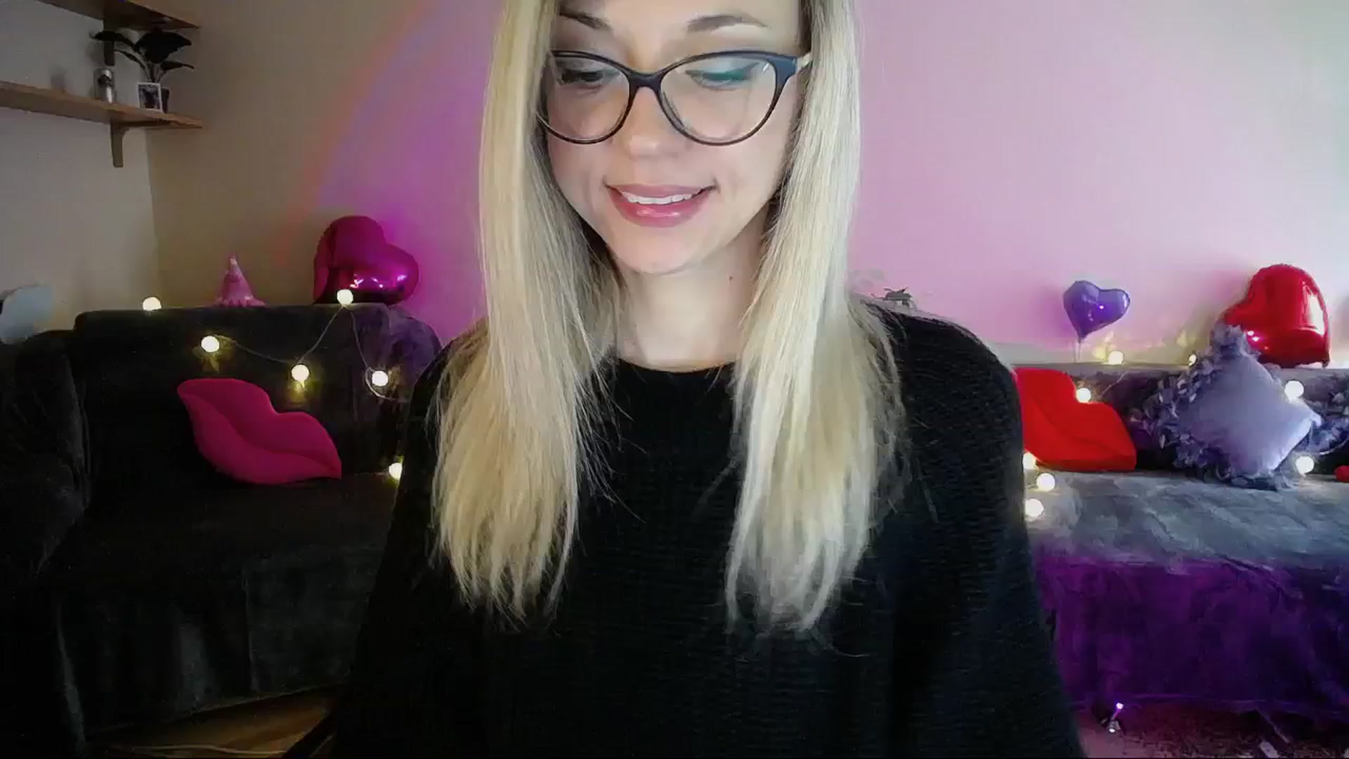 Gallery image thumbnail from Sunshine_alis's myfreecams stream on, 04/09/2025, 14:24 image 14 of 20