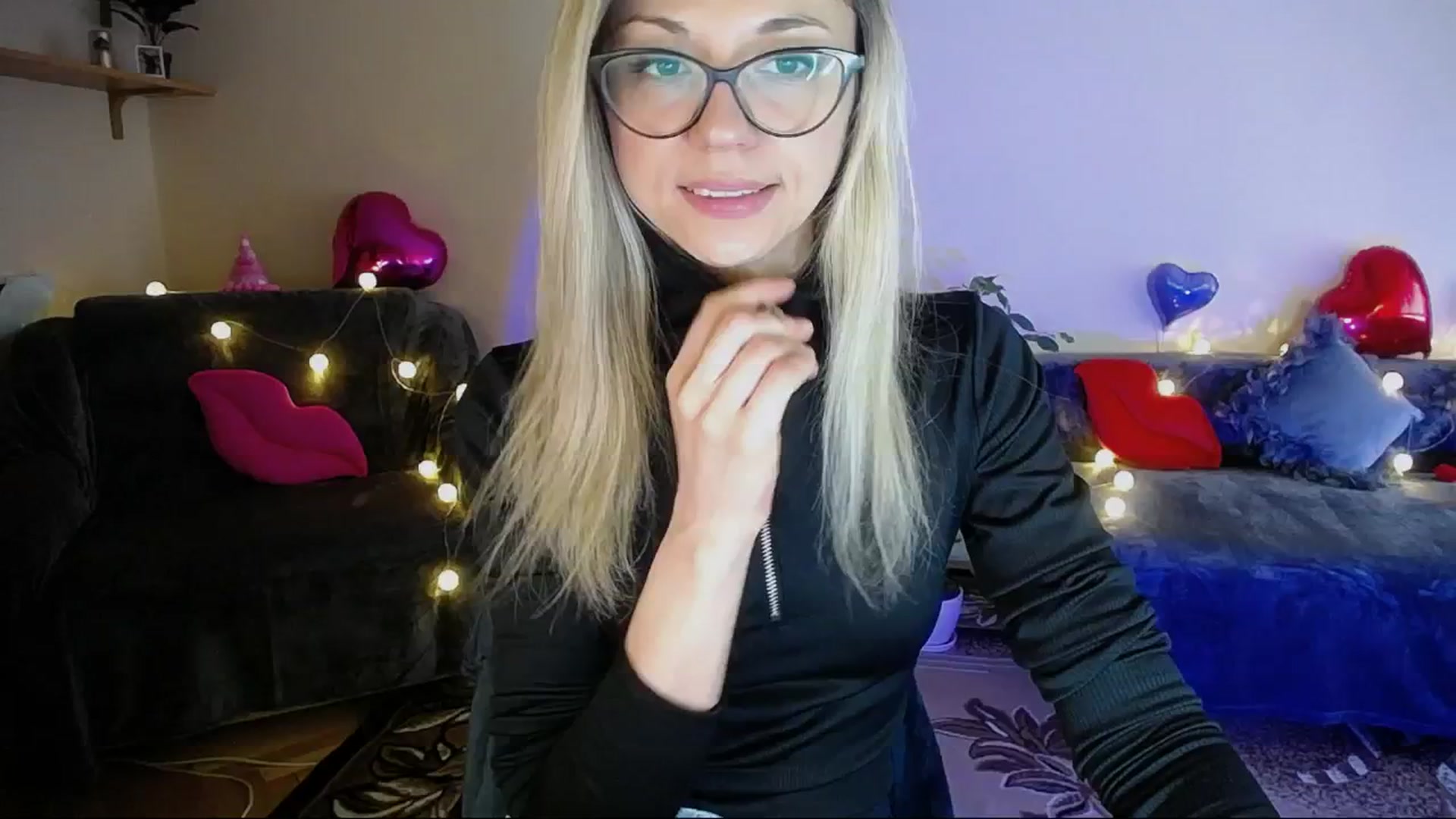 Gallery image thumbnail from Sunshine_alis's myfreecams stream on, 04/11/2025, 15:11 image 17 of 20