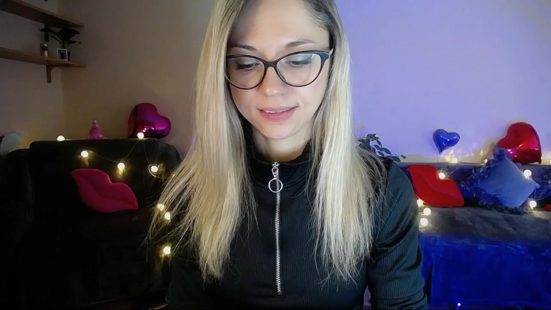 Gallery image thumbnail from Sunshine_alis's myfreecams stream on, 04/11/2025, 17:00 image 7 of 20