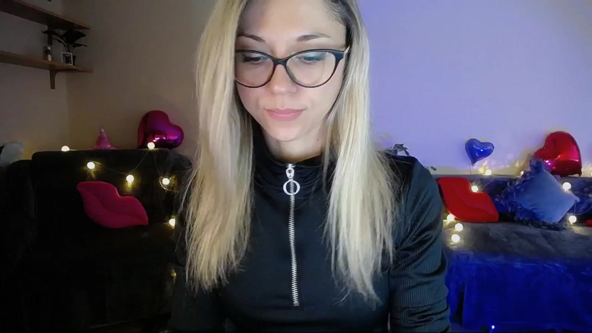 Gallery image thumbnail from Sunshine_alis's myfreecams stream on, 04/11/2025, 17:00 image 5 of 20