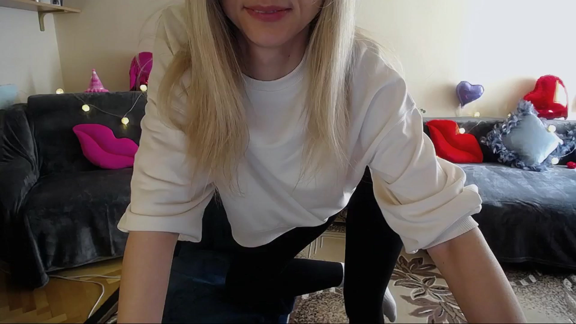 Gallery image thumbnail from Sunshine_alis's myfreecams stream on, 04/12/2025, 14:22 image 8 of 20