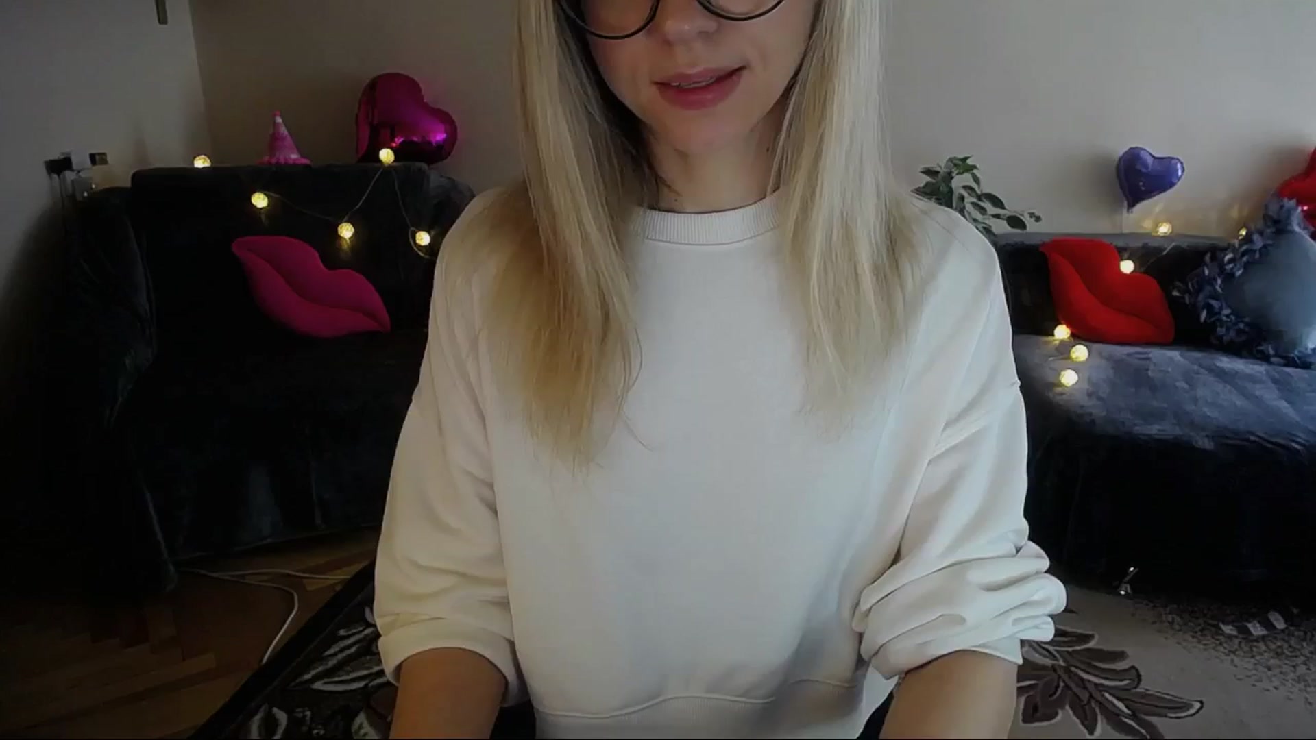 Gallery image thumbnail from Sunshine_alis's myfreecams stream on, 04/12/2025, 14:22 image 14 of 20