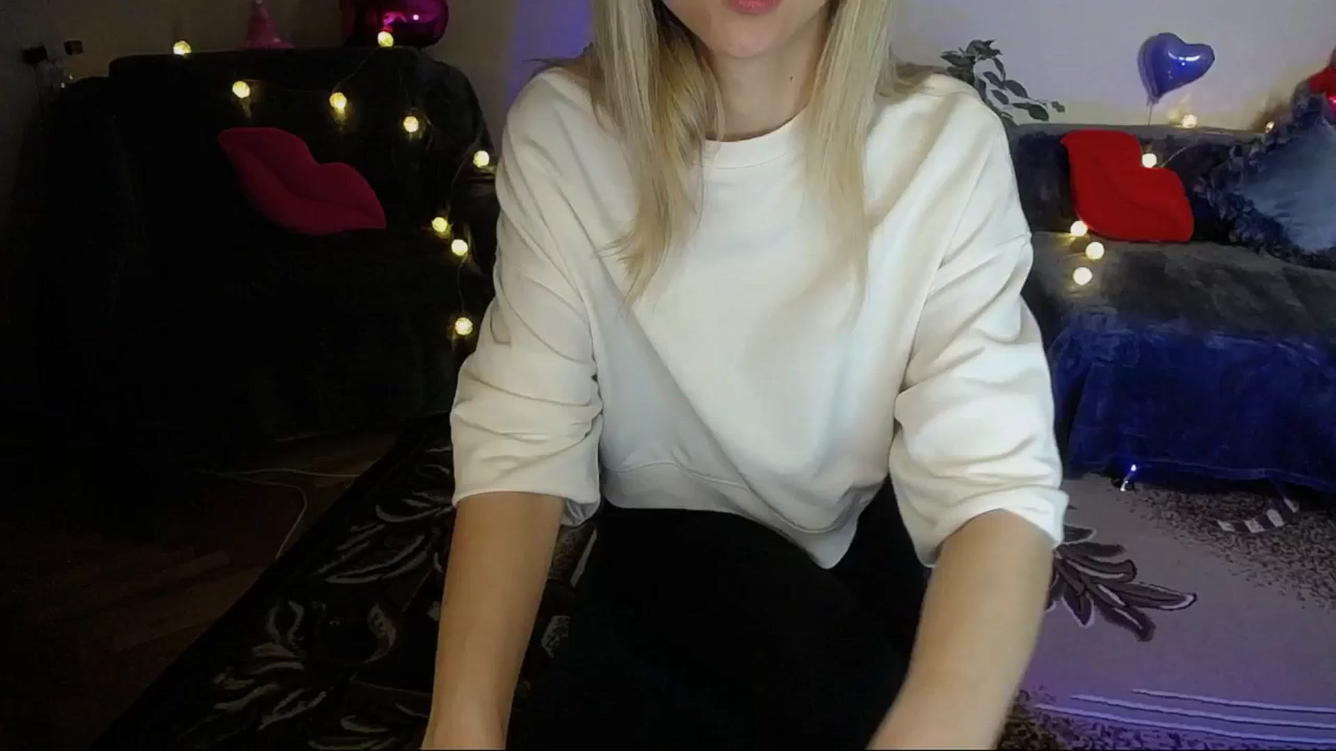 Gallery image thumbnail from Sunshine_alis's myfreecams stream on, 04/12/2025, 17:20 image 10 of 20