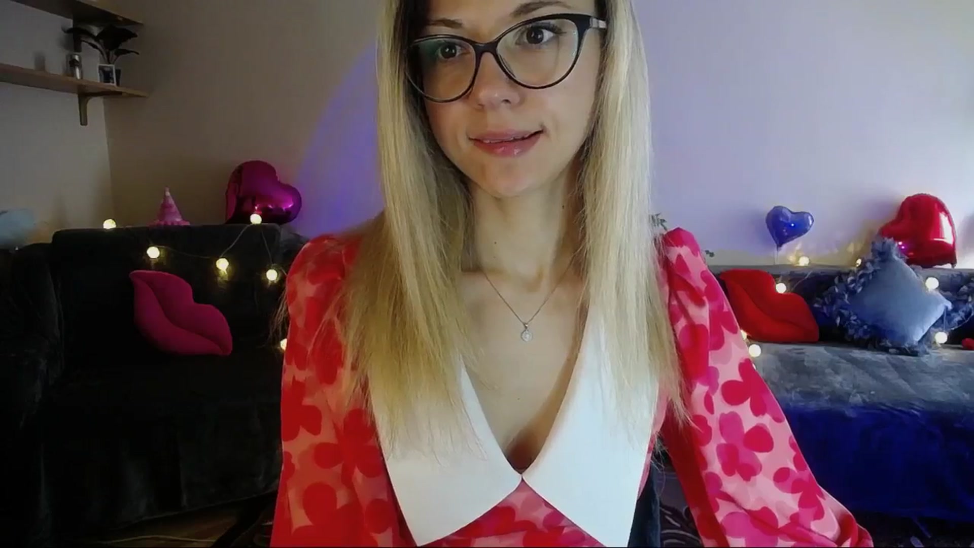 Gallery image thumbnail from Sunshine_alis's myfreecams stream on, 04/14/2025, 13:52 image 2 of 20