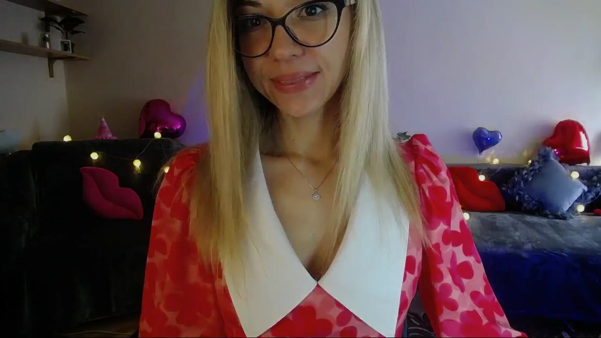Gallery image thumbnail from Sunshine_alis's myfreecams stream on, 04/14/2025, 13:52 image 7 of 20