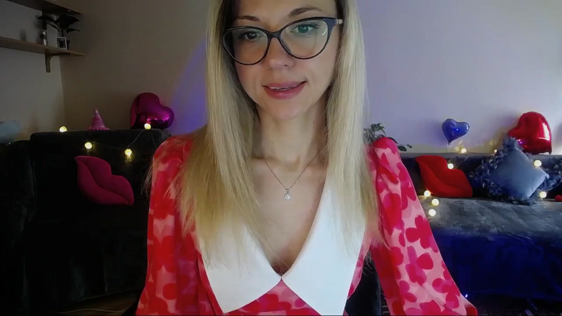 Gallery image thumbnail from Sunshine_alis's myfreecams stream on, 04/14/2025, 13:52 image 3 of 20