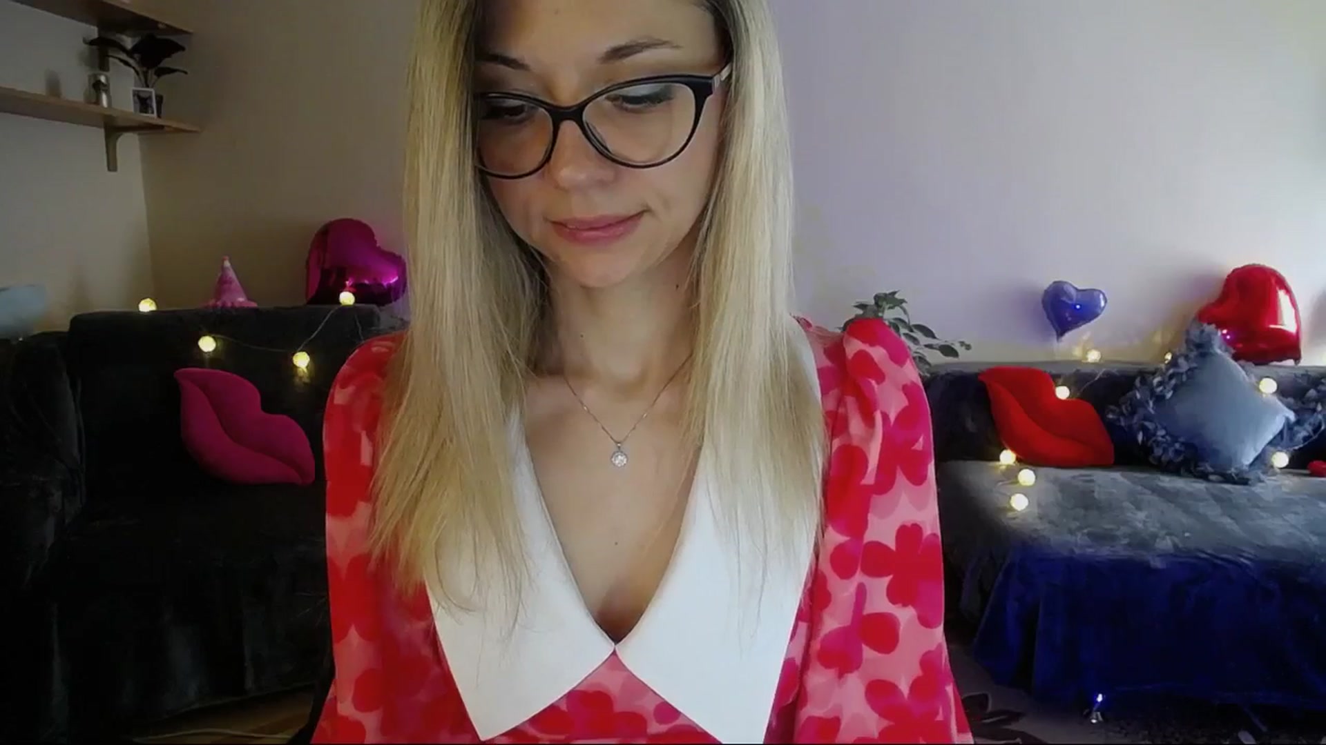Gallery image thumbnail from Sunshine_alis's myfreecams stream on, 04/14/2025, 13:52 image 18 of 20