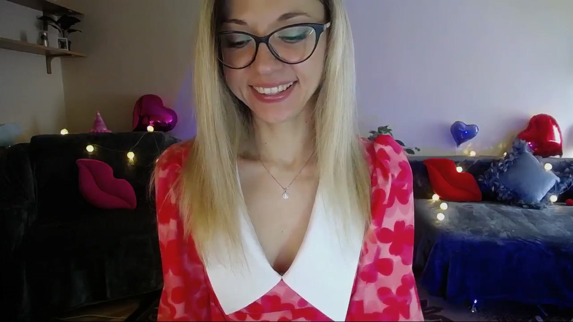 Gallery image thumbnail from Sunshine_alis's myfreecams stream on, 04/14/2025, 13:52 image 5 of 20