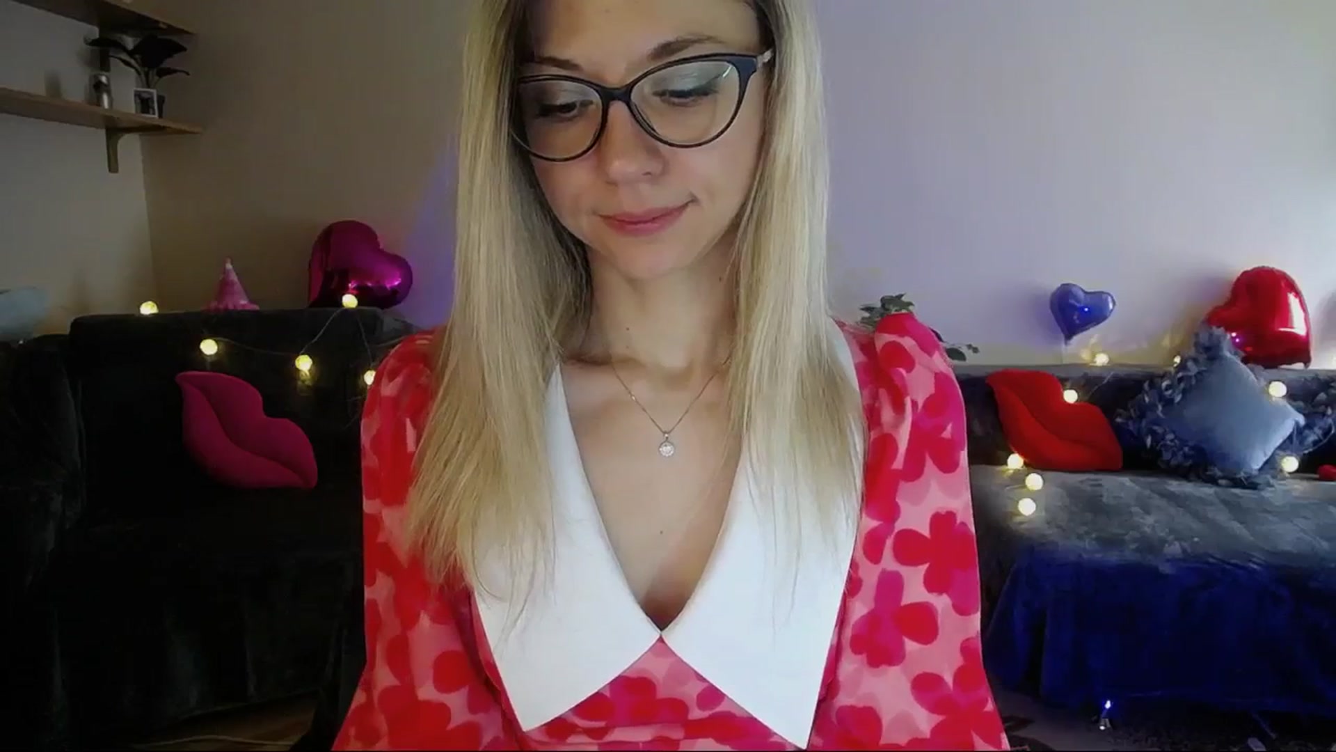 Gallery image thumbnail from Sunshine_alis's myfreecams stream on, 04/14/2025, 13:52 image 12 of 20