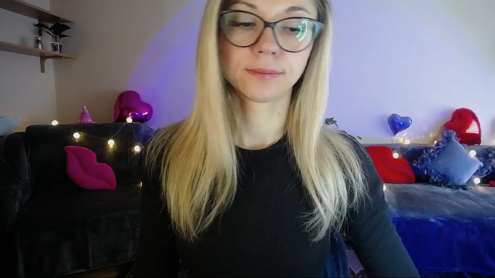 Gallery image thumbnail from Sunshine_alis's myfreecams stream on, 04/15/2025, 14:39 image 2 of 20