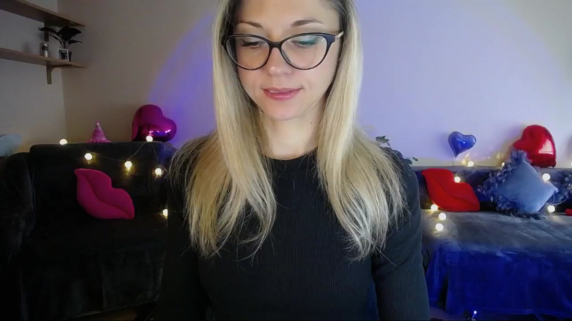 Gallery image thumbnail from Sunshine_alis's myfreecams stream on, 04/15/2025, 14:39 image 3 of 20