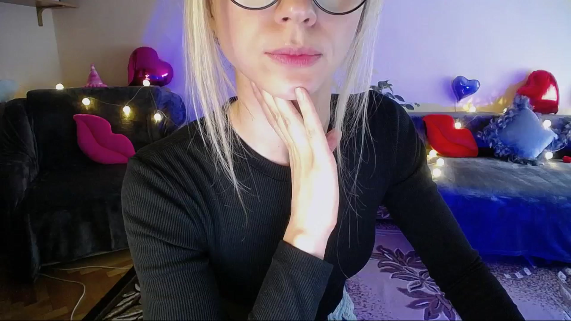 Gallery image thumbnail from Sunshine_alis's myfreecams stream on, 04/15/2025, 14:54 image 15 of 20