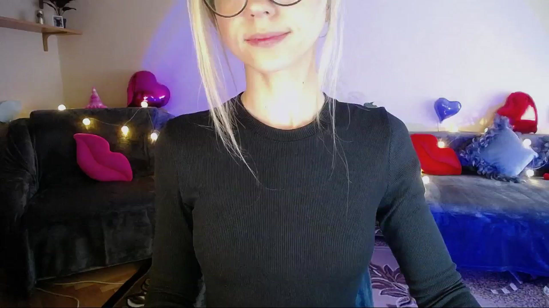 Gallery image thumbnail from Sunshine_alis's myfreecams stream on, 04/15/2025, 15:38 image 10 of 20