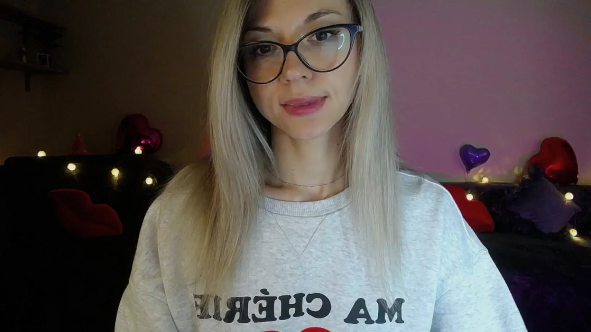 Gallery image thumbnail from Sunshine_alis's myfreecams stream on, 04/16/2025, 19:11 image 1 of 20
