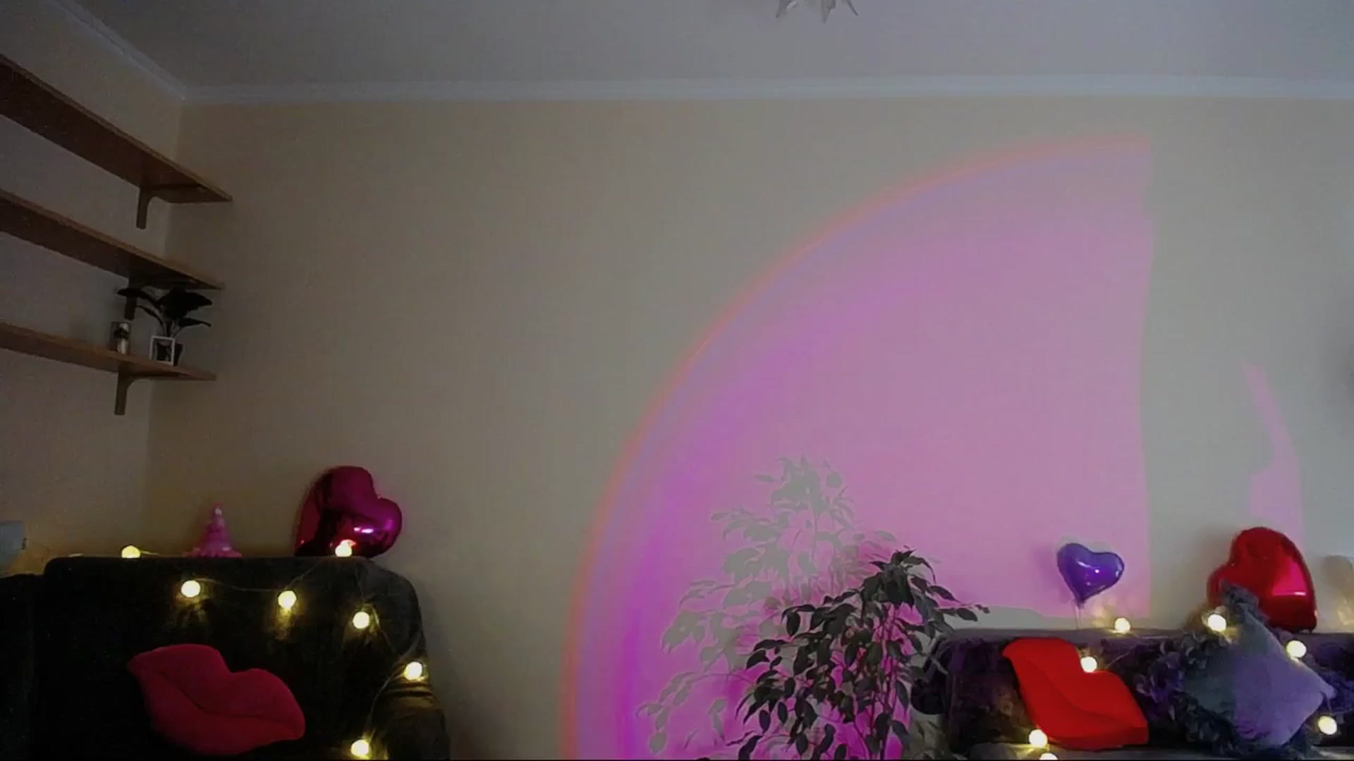 Gallery image thumbnail from Sunshine_alis's myfreecams stream on, 04/19/2025, 16:06 image 11 of 20