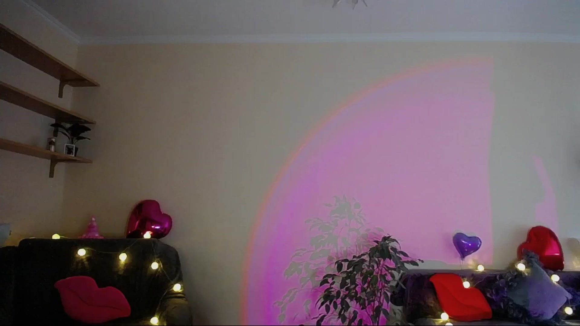 Gallery image thumbnail from Sunshine_alis's myfreecams stream on, 04/19/2025, 16:06 image 13 of 20