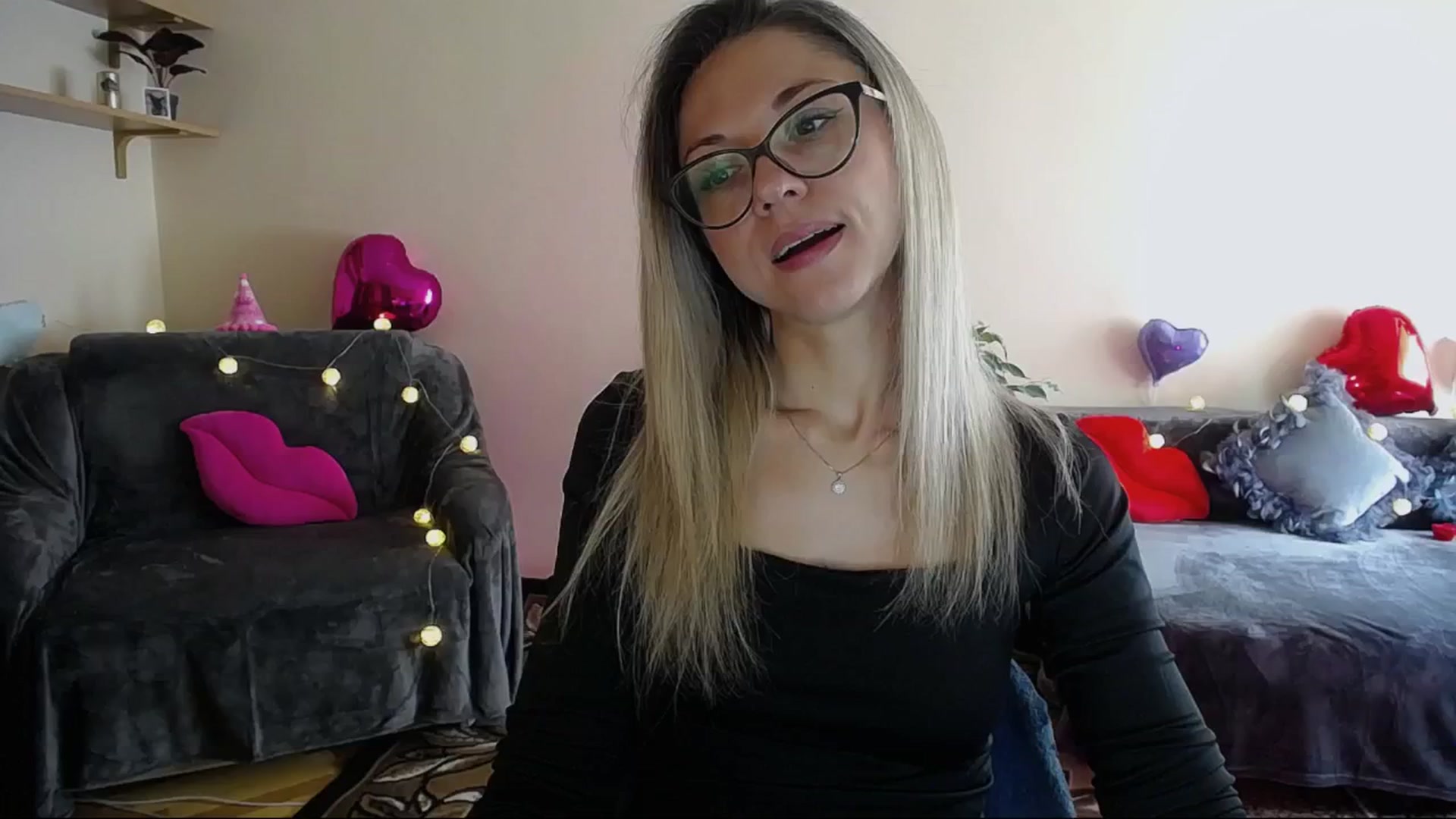 Gallery image thumbnail from Sunshine_alis's myfreecams stream on, 04/23/2025, 13:32 image 11 of 20