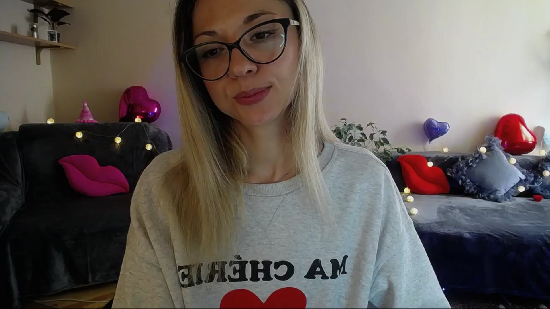 Gallery image thumbnail from Sunshine_alis's myfreecams stream on, 04/26/2025, 14:11 image 14 of 20