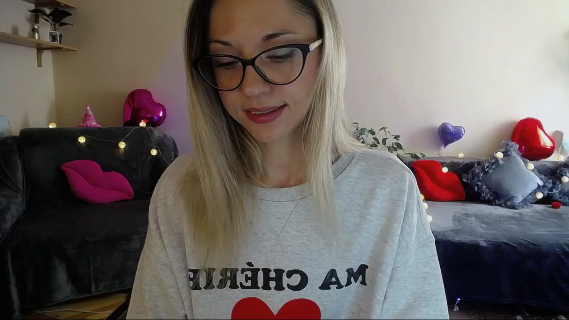 Gallery image thumbnail from Sunshine_alis's myfreecams stream on, 04/26/2025, 14:11 image 16 of 20