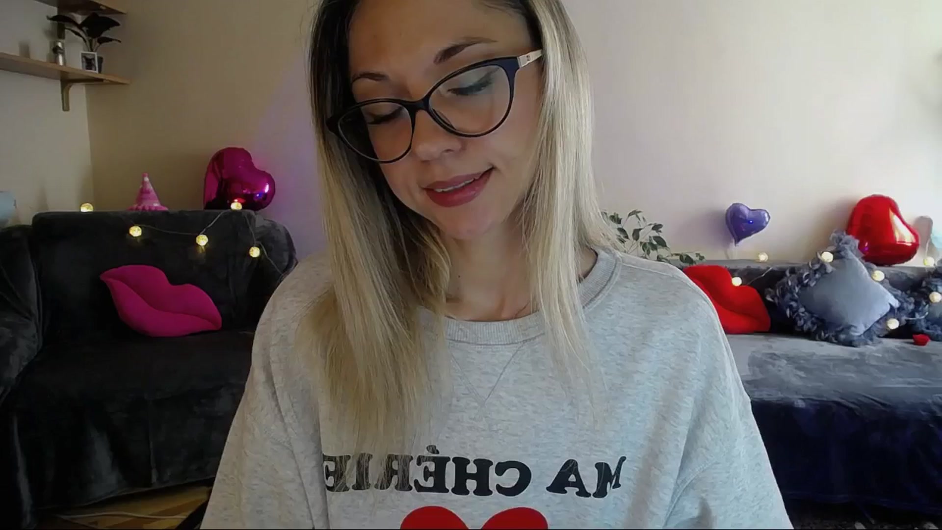 Gallery image thumbnail from Sunshine_alis's myfreecams stream on, 04/26/2025, 14:11 image 11 of 20
