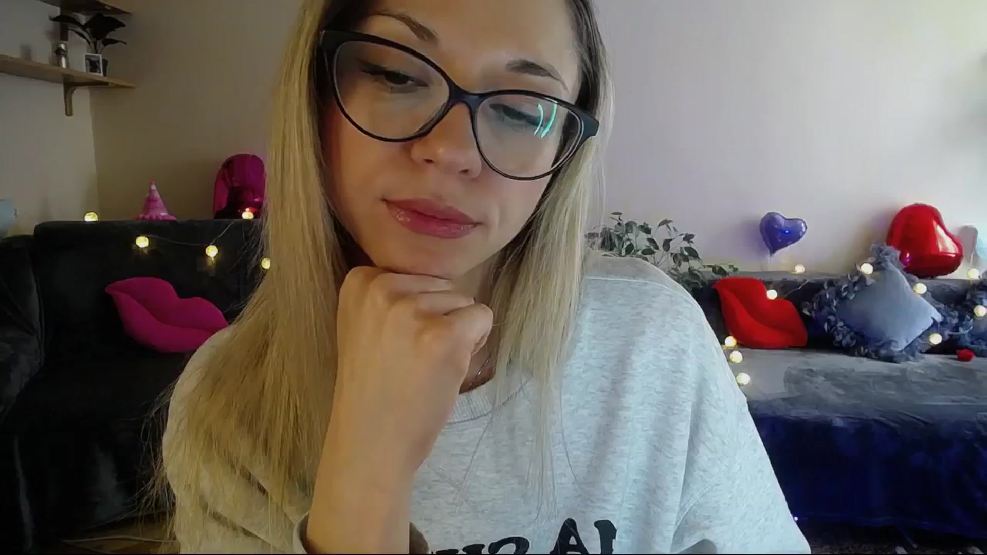 Gallery image thumbnail from Sunshine_alis's myfreecams stream on, 04/26/2025, 14:11 image 1 of 20