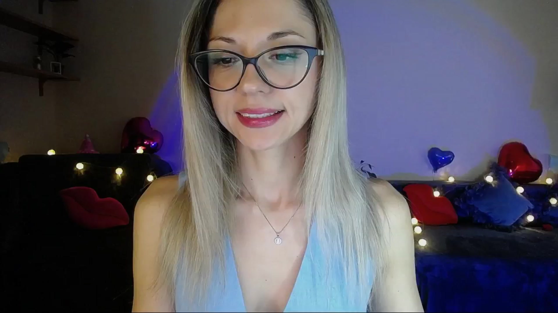 Gallery image thumbnail from Sunshine_alis's myfreecams stream on, 04/28/2025, 18:04 image 2 of 20