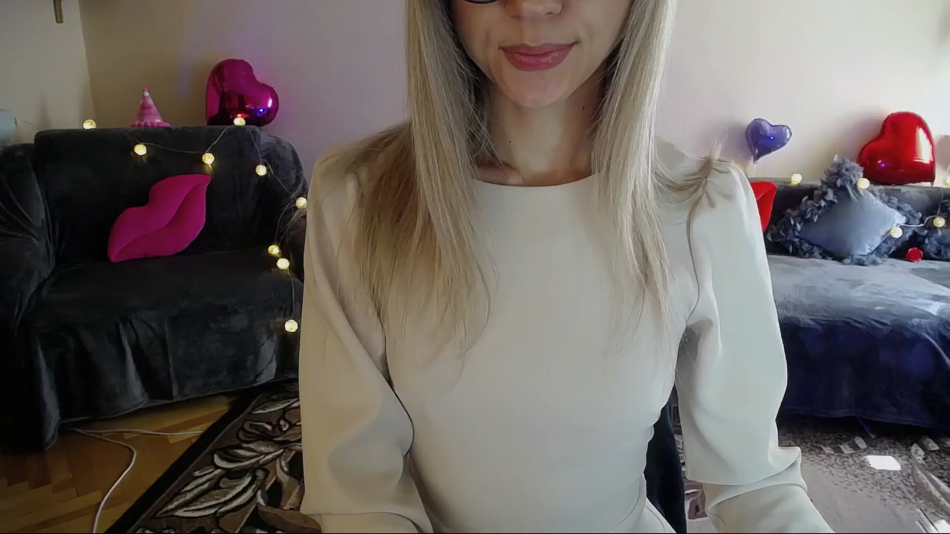 Gallery image thumbnail from Sunshine_alis's myfreecams stream on, 04/29/2025, 14:38 image 15 of 20
