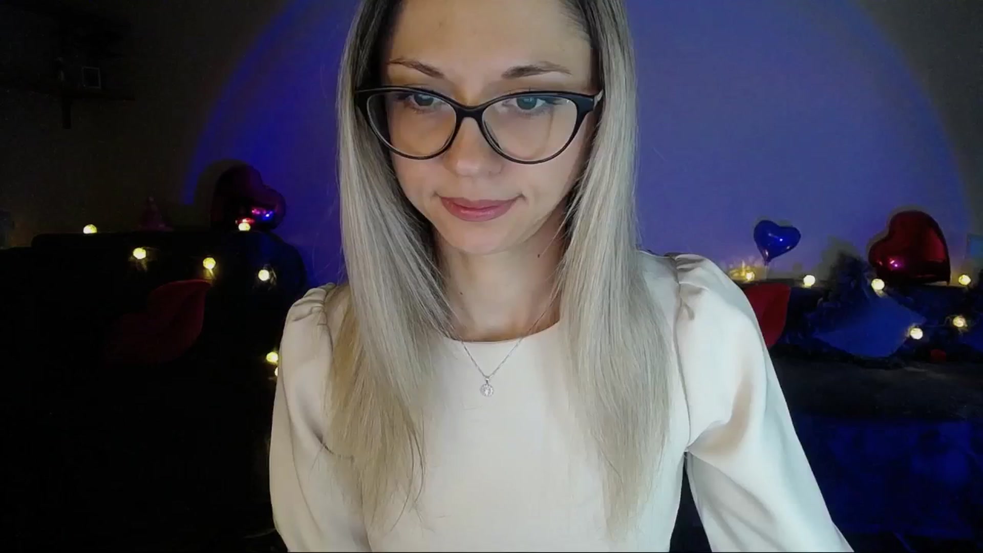 Gallery image thumbnail from Sunshine_alis's myfreecams stream on, 04/29/2025, 17:13 image 15 of 20