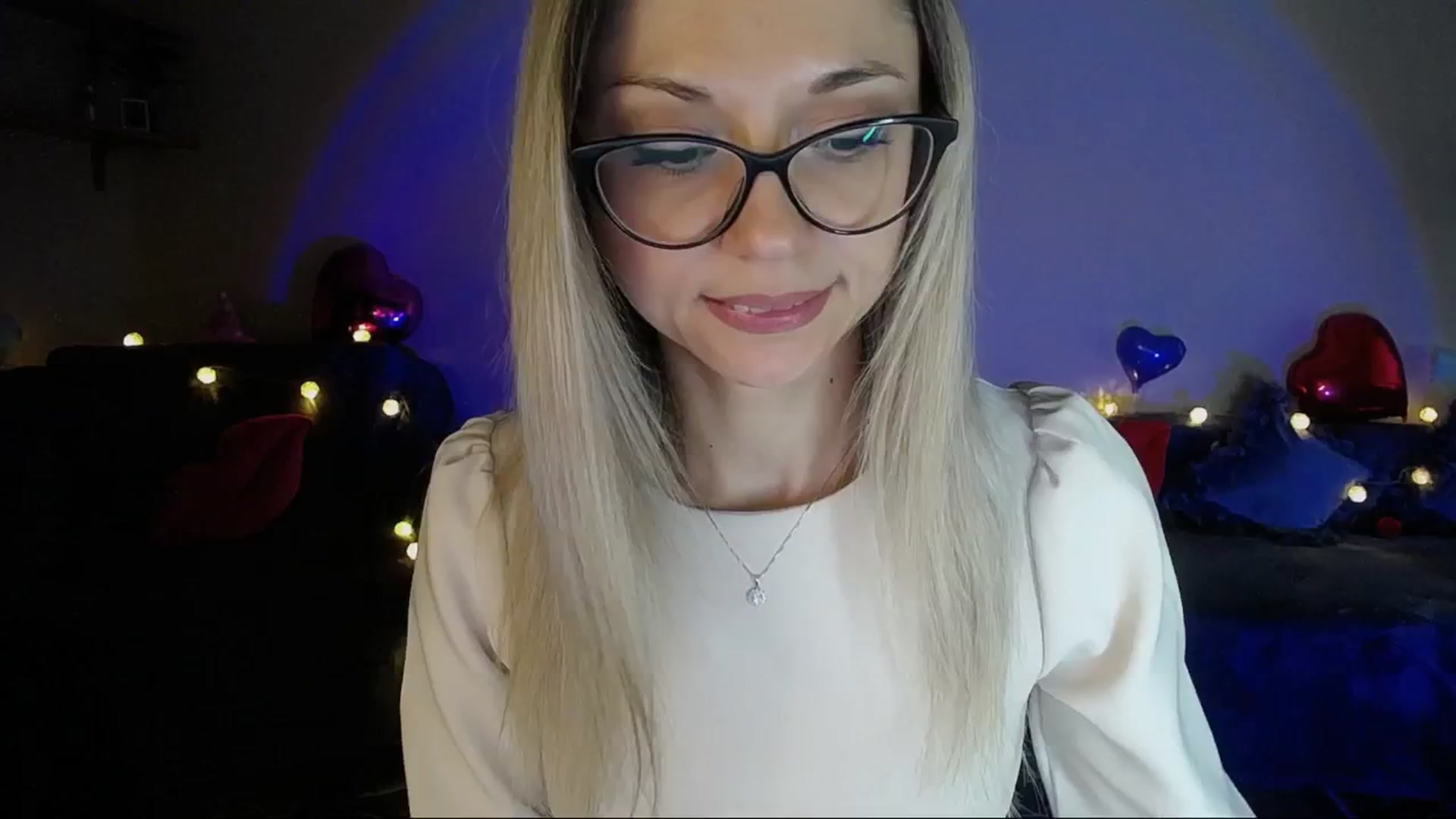 Gallery image thumbnail from Sunshine_alis's myfreecams stream on, 04/29/2025, 17:13 image 8 of 20