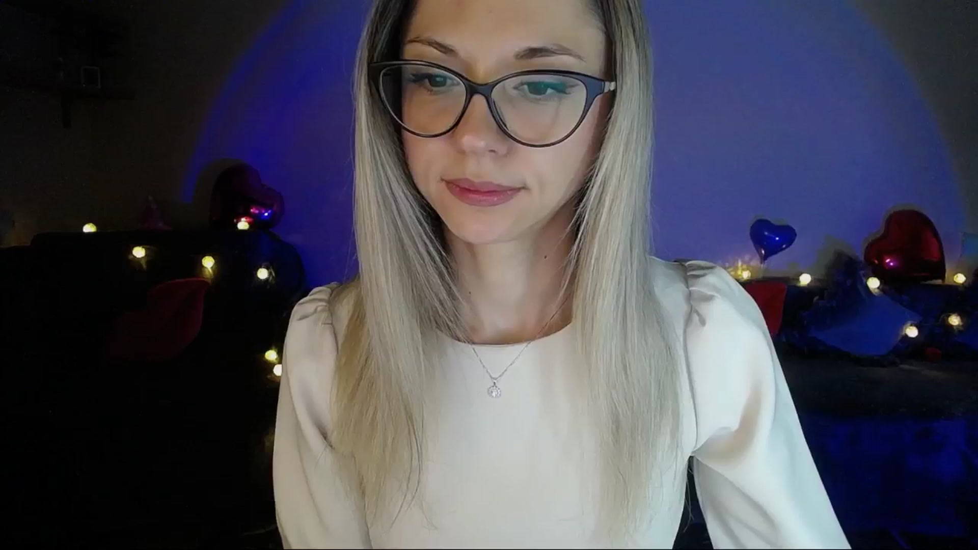 Gallery image thumbnail from Sunshine_alis's myfreecams stream on, 04/29/2025, 17:13 image 17 of 20