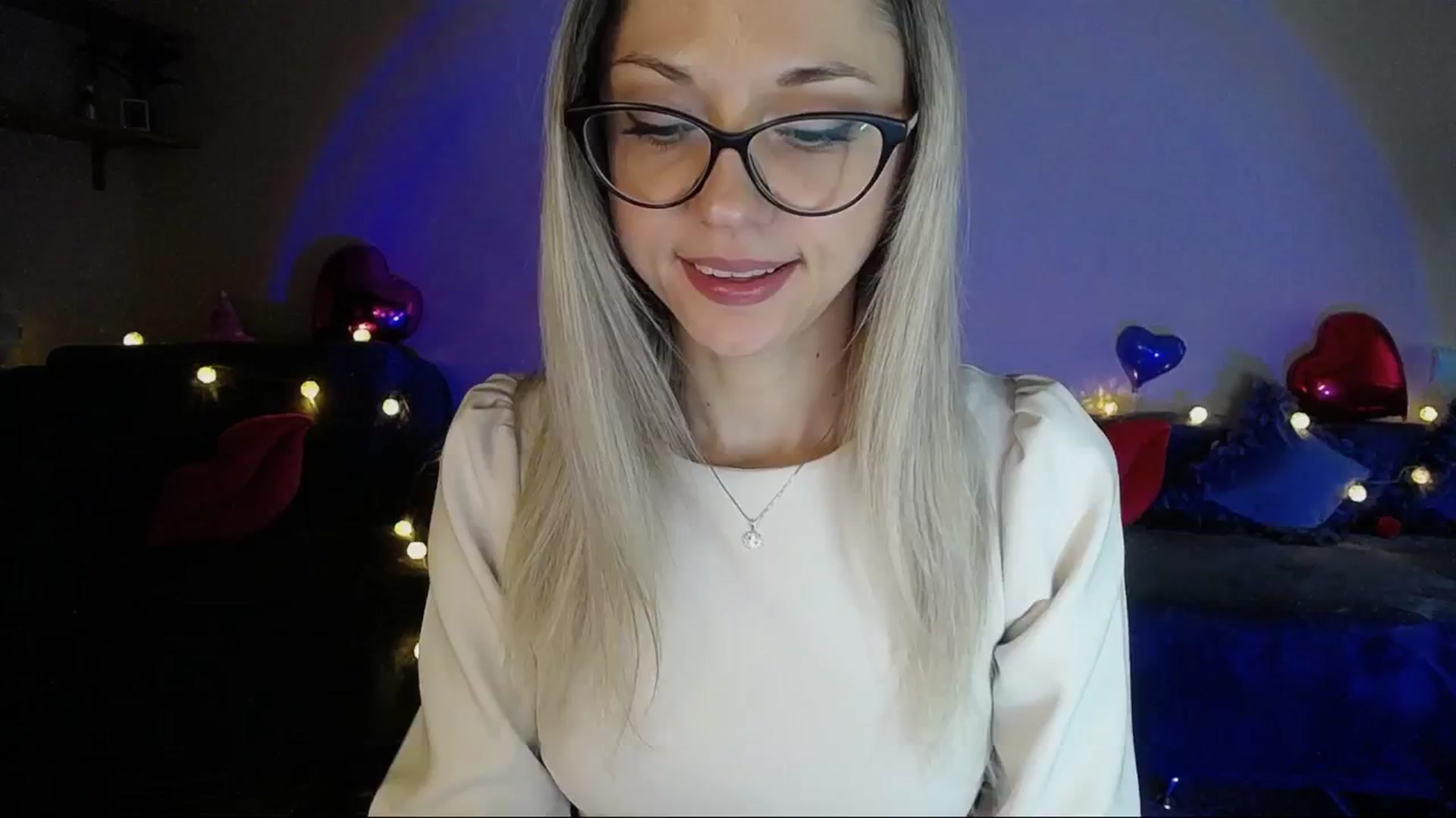 Gallery image thumbnail from Sunshine_alis's myfreecams stream on, 04/29/2025, 17:13 image 1 of 20