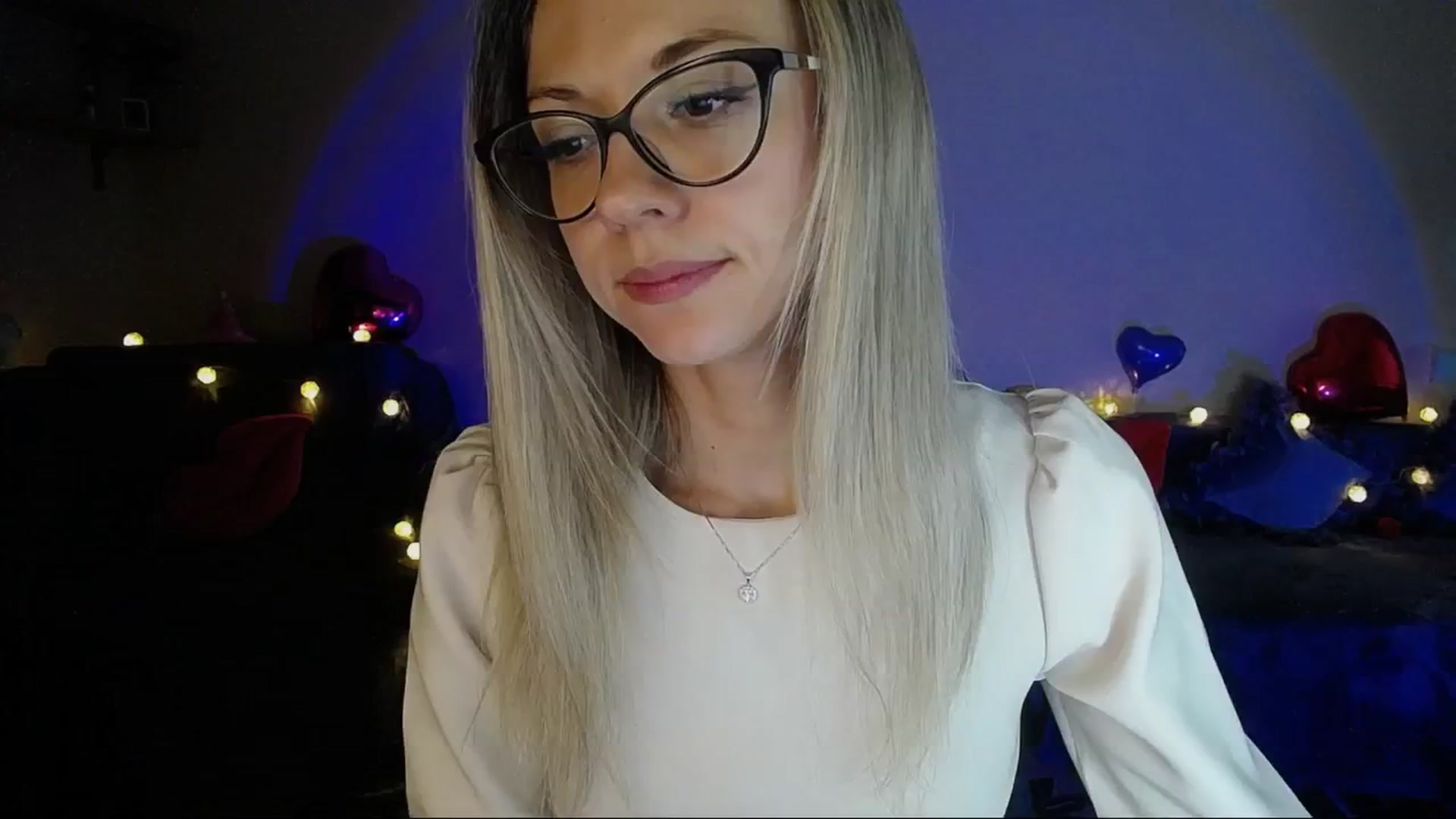 Gallery image thumbnail from Sunshine_alis's myfreecams stream on, 04/29/2025, 17:13 image 13 of 20