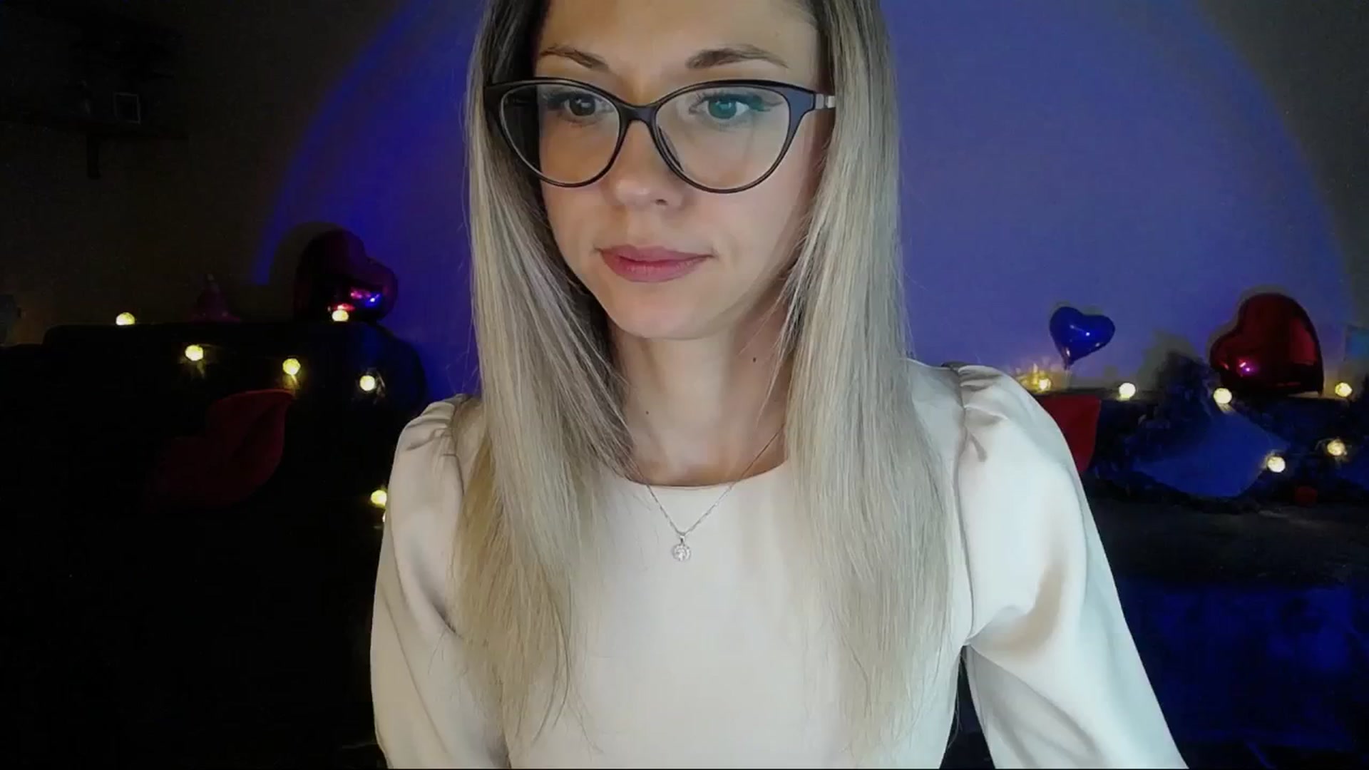 Gallery image thumbnail from Sunshine_alis's myfreecams stream on, 04/29/2025, 17:13 image 16 of 20