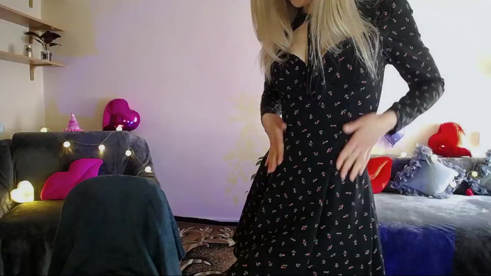 Gallery image thumbnail from Sunshine_alis's myfreecams stream on, 05/02/2025, 12:49 image 13 of 20