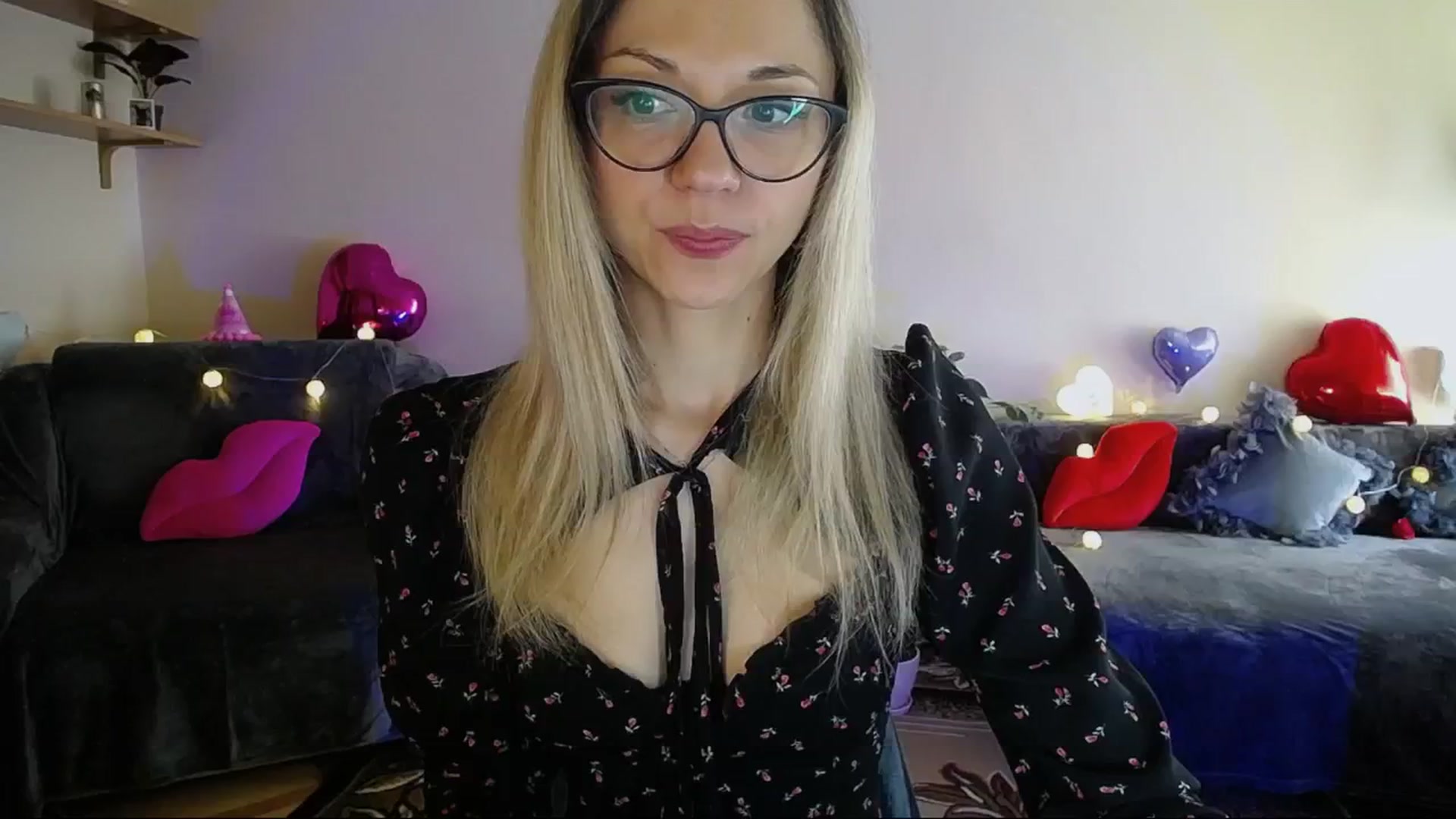 Gallery image thumbnail from Sunshine_alis's myfreecams stream on, 05/02/2025, 12:49 image 9 of 20