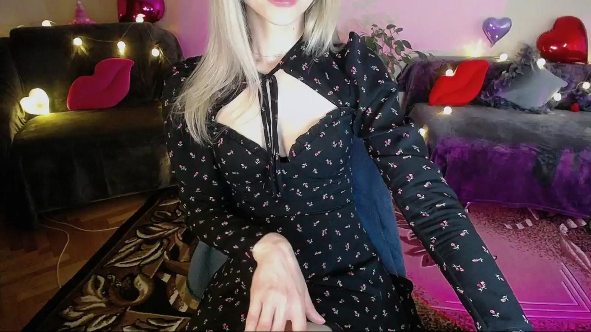 Gallery image thumbnail from Sunshine_alis's myfreecams stream on, 05/02/2025, 17:31 image 10 of 20