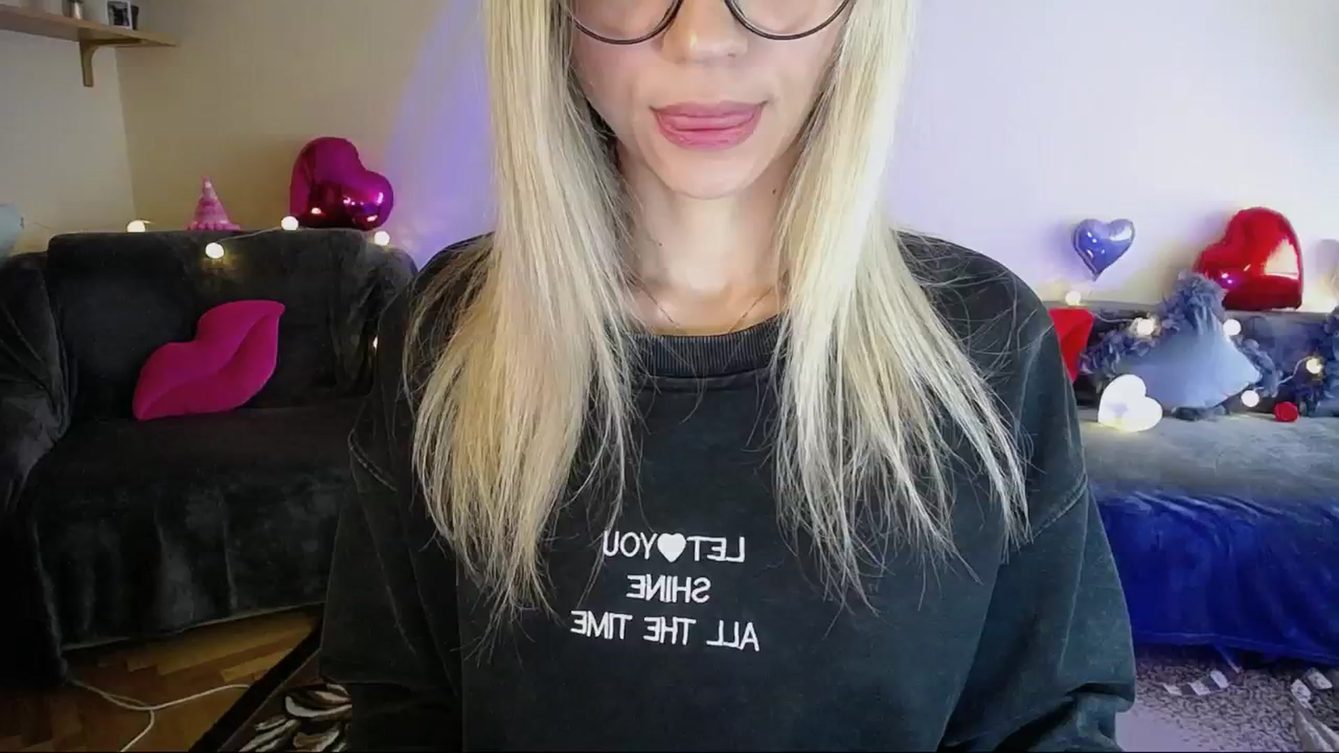 Gallery image thumbnail from Sunshine_alis's myfreecams stream on, 05/06/2025, 13:35 image 9 of 20