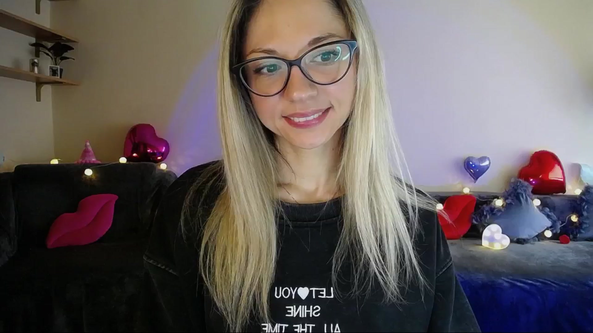 Gallery image thumbnail from Sunshine_alis's myfreecams stream on, 05/06/2025, 13:35 image 17 of 20